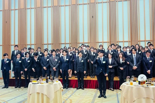 写真:新人研修の様子